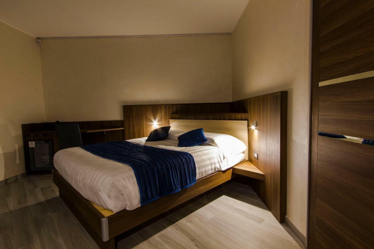 Mito Hotel Châtillon المظهر الخارجي الصورة